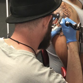 Alley Tats - Tyler working - Tattoo Near Me - Chico, California