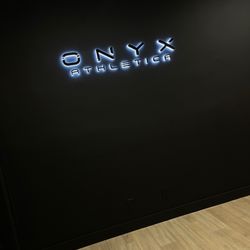 Onyx Athletica - Right when you walk in! The aesthetics!!!!
