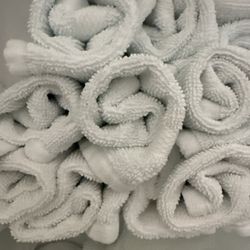 Waikiki Massage Clinic - THEIR PERFECT HOT TOWELS!!! if you don't get hot stones !