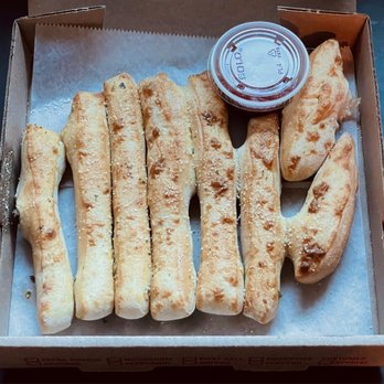 Large Plain Pizza and Pints - Breadsticks. - Pizza Near Me - Pittsburgh, Pennsylvania Large Plain Pizza and Pints - Breadsticks. - Pizza Near Me - Pittsburgh, Pennsylvania