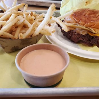 Smish Smash - Cheeseboiga and shoestring fries, mayo/ketchup sauce - Burgers Near Me - San Francisco, California Smish Smash - Cheeseboiga and shoestring fries, mayo/ketchup sauce - Burgers Near Me - San Francisco, California