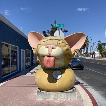 Snowball - Public Art Near Me - Las Vegas, Nevada Snowball - Public Art Near Me - Las Vegas, Nevada
