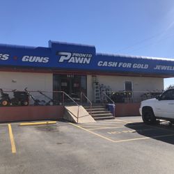 Pronto Pawn - Front of store
