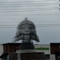 Stutz Sculpture
