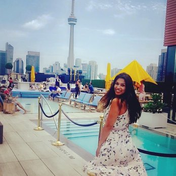 Lavelle - Lounges Near Me - Toronto, Ontario