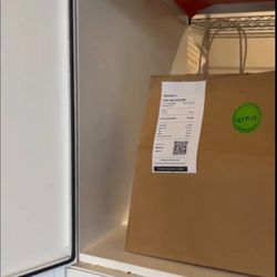 Empanadisimas - Pickup locker