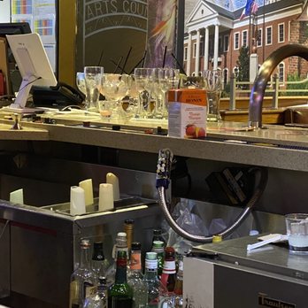Applebee's Grill + Bar - a view of the bar - American Near Me - Olive Branch, Mississippi