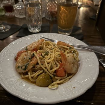 Gigi - Spaghetti Scampi - Italian Near Me - Boston, Massachusetts