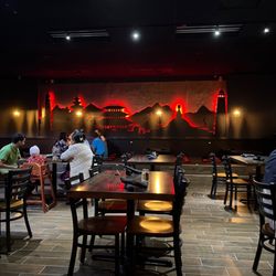 Bara Nepalese Restaurant And Bar - Amazing atmosphere