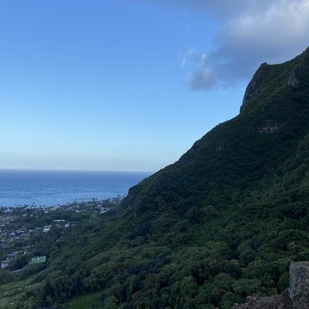 Crouching Lion - Rock Formation - Landmarks & Historical Buildings Near Me - Kaaawa, Hawaii Crouching Lion - Rock Formation - Landmarks & Historical Buildings Near Me - Kaaawa, Hawaii