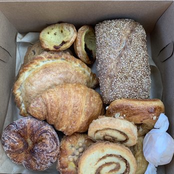 Weltons Tiny Bakeshop - Bakers Dozen - Bakeries Near Me - Charleston, South Carolina