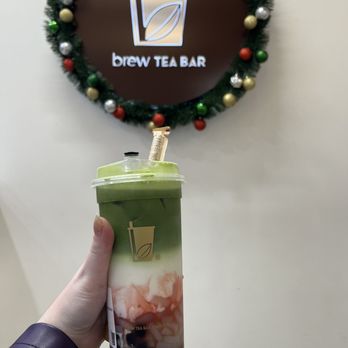 Brew Tea Bar - Strawberry Matcha - Bubble Tea Near Me - Las Vegas, Nevada