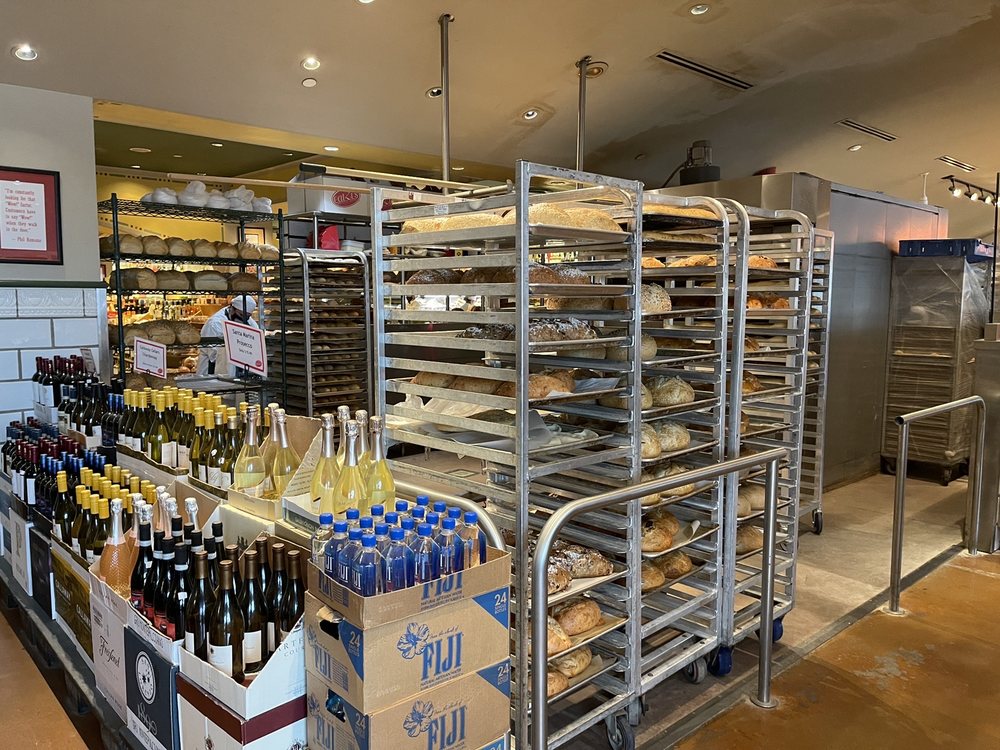 Eatzi's Market & Bakery