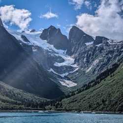 Dangerous Water Adventures - Stunning peaks
