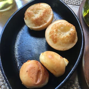 Rubaiyat - Pan de queso - Brazilian Near Me - México, D.F., DIF Rubaiyat - Pan de queso - Brazilian Near Me - México, D.F., DIF