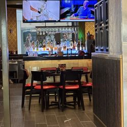 P.F. Chang's - Practically Empty Restaurant