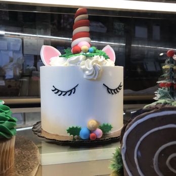 Amphora Bakery - Bakeries Near Me - Herndon, Virginia