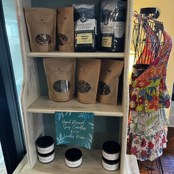 Bread Basket Cafe & Bakery - Our SpecialTea loose leaf tea for purchase by the bag or hot or iced while you eat - Bakeries Near Me - Danville, Indiana