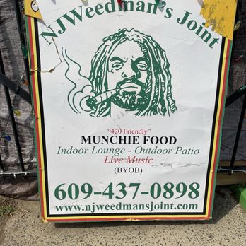 NJ Weedman's Joint - Juice Bars & Smoothies Near Me - Trenton, New Jersey