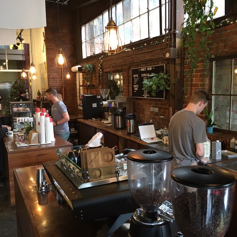 Honest Coffee Roasters - Solid staff - Coffee Roasteries Near Me - Franklin, Tennessee