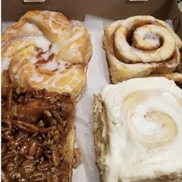 Variety pack- apricot, vanilla, caramel pecan, cream cheese