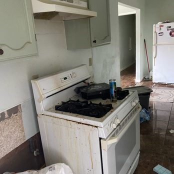 Performance Junk Removal - Junk Removal & Hauling Near Me - Spring, Texas
