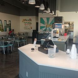 Oscar's Taco Shop - The inside.