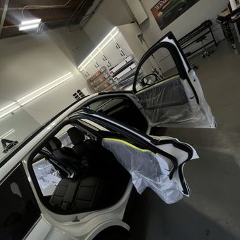 Auto Tint - Car Window Tinting Near Me - Burbank, California