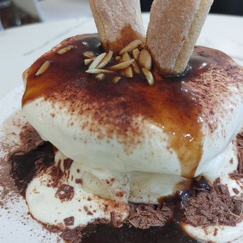 Nostimo Cafe & Tea - Tiramisu soufflé - Coffee & Tea Near Me - Westminster, California