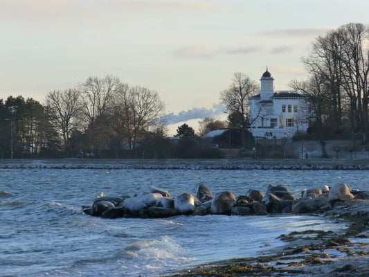 Bellevue Beach by null
