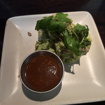 Mercado - Pasadena - Guacamole - Mexican Near Me - Pasadena, California