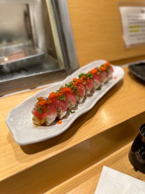 Shunka Sushi & Japanese Cuisine by null