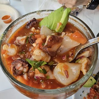 Holbox - Latin American Near Me - Los Angeles, California