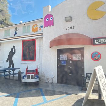 Revival Arcade - Arcades Near Me - San Bernardino, California