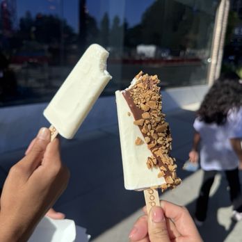 Popbar - Vanilla! - Desserts Near Me - Berkeley, California Popbar - Vanilla! - Desserts Near Me - Berkeley, California