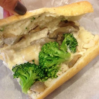 Le Diplomate Cafe - Chicken mushroom broccoli cheese and garlic saice - Bakeries Near Me - Irvine, California