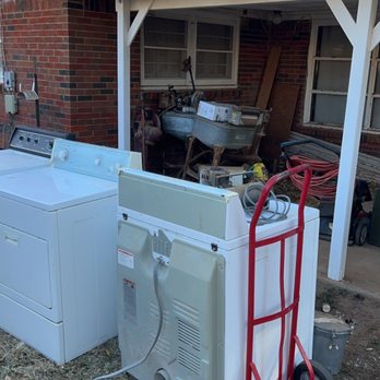 Dyrel's Junk Removal - Junk Removal & Hauling Near Me Dyrel's Junk Removal - Junk Removal & Hauling Near Me