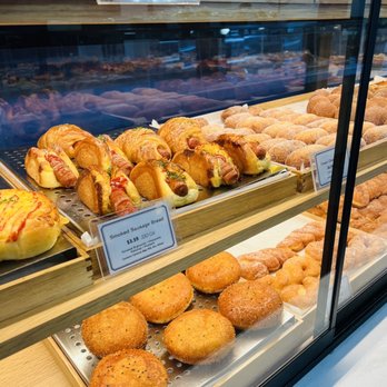 Paris Baguette - Bakeries Near Me - Birmingham, Michigan Paris Baguette - Bakeries Near Me - Birmingham, Michigan