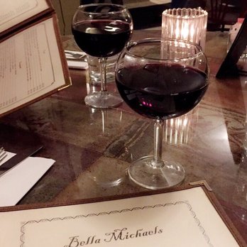 Bella Michael's Restaurant - Italian Near Me - Oneonta, New York