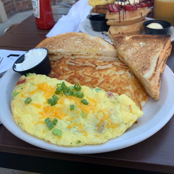 Omelette & Waffle Cafe - Baked Potato Omlet - Breakfast & Brunch Near Me - Plymouth, Michigan Omelette & Waffle Cafe - Baked Potato Omlet - Breakfast & Brunch Near Me - Plymouth, Michigan