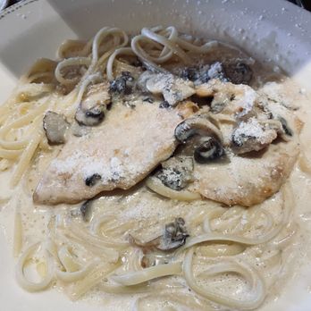 Garré Cafe - Chicken Marsala - Mediterranean Near Me - Livermore, California