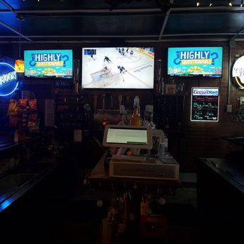 Unch's Bar And Grill - tvs on the wall - American Near Me - Cahokia, Illinois Unch's Bar And Grill - tvs on the wall - American Near Me - Cahokia, Illinois