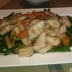 Pomelo Asian Cuisine - Stir-fried cod fillet with sugar snap beans.