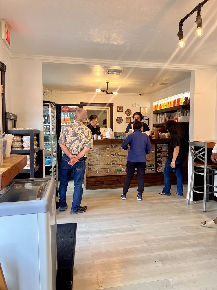 Marianas Taco Shop