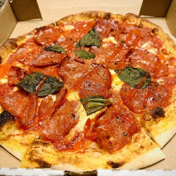 etta - Bucktown - Diavola Pizza - Pizza Near Me - Chicago, Illinois etta - Bucktown - Diavola Pizza - Pizza Near Me - Chicago, Illinois
