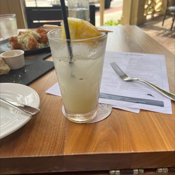 Tommy Bahama - Pineapple coconut mojito - excellent - Seafood Near Me - Naples, Florida Tommy Bahama - Pineapple coconut mojito - excellent - Seafood Near Me - Naples, Florida