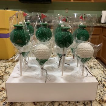 Chiwee's Cookies And Cake Pops - Desserts Near Me Chiwee's Cookies And Cake Pops - Desserts Near Me