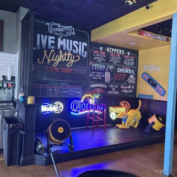 Vanbarry's Public House - New American Near Me - Orlando, Florida