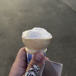 Curbside Creamery - Salted caramel
