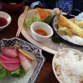 Iccho Restaurant - Tempura Sashimi Combo - Sushi Bars Near Me - Torrance, California